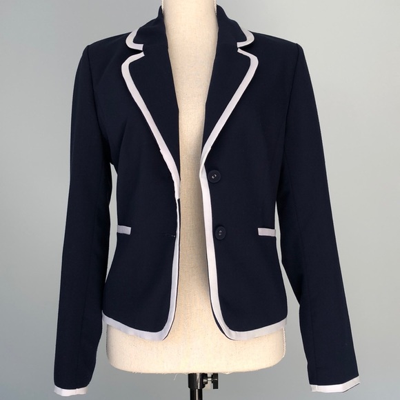 Cynthia Rowley Jackets & Blazers - Cynthia Rowley Lightweight Fitted Navy Blue Blazer with White Trim Size Small